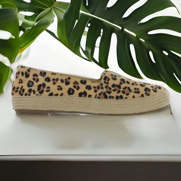 moa amore Shoes - Leopard espadrille slip on sneakers with memory foam